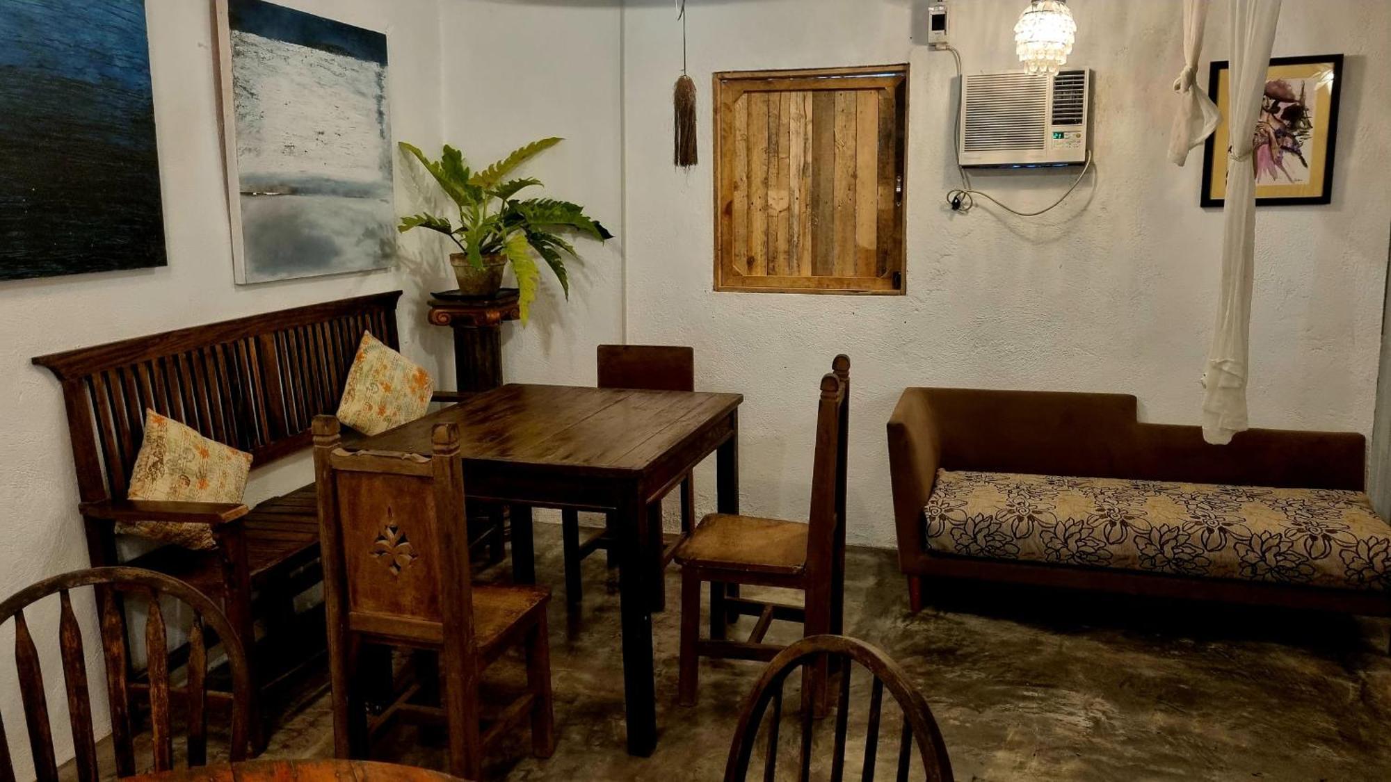 Marius B&B & Hostel Silang Экстерьер фото